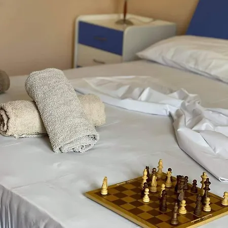 Kristi 2 Min To Sea Netflix & Espresso Station * Sarandë