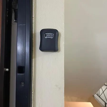 Kristi 2 Min To Sea Netflix & Espresso Station * Sarande