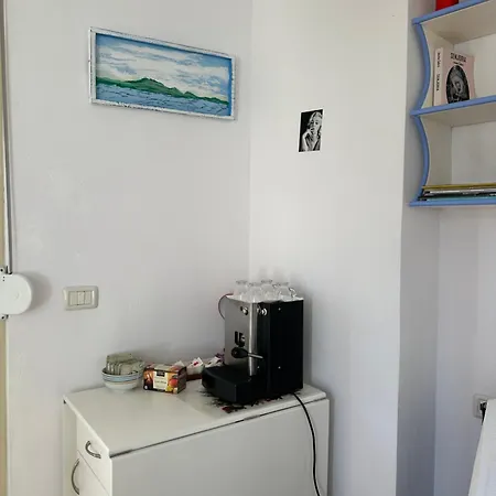 Apartment Kristi 2 Min To Sea Netflix & Espresso Station *