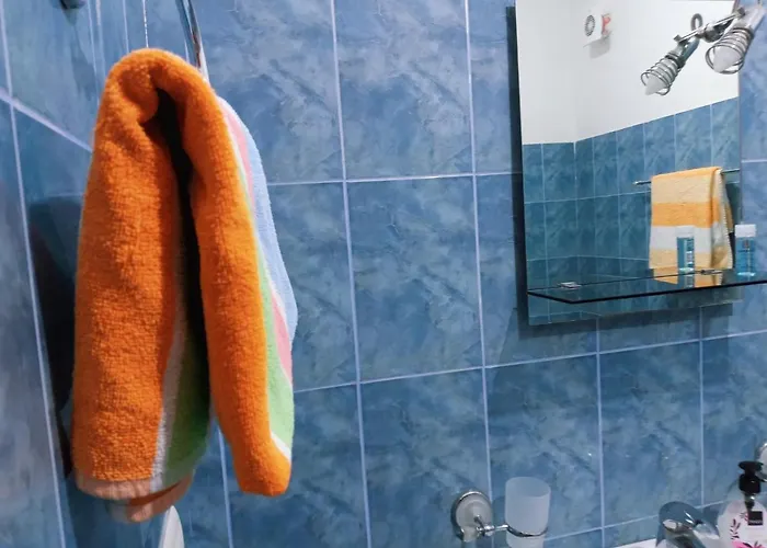 Kristi 2 Min To Sea Netflix & Espresso Station *