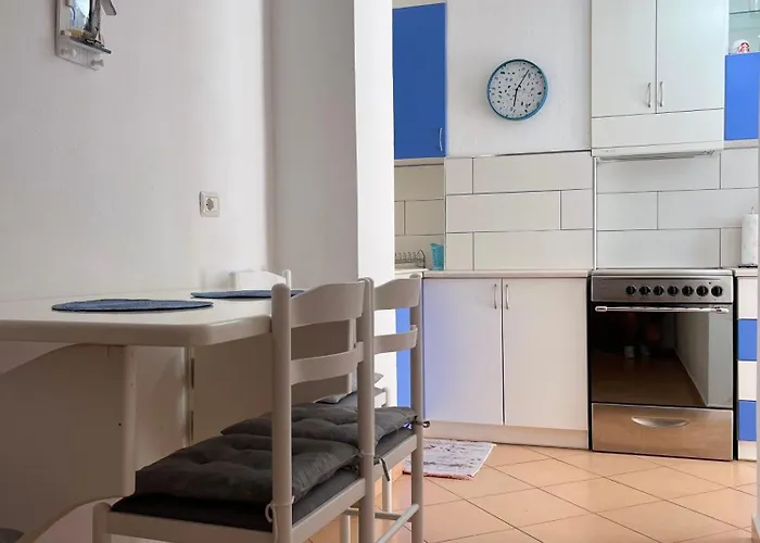 Kristi 2 Min To Sea Netflix & Espresso Station Sarande