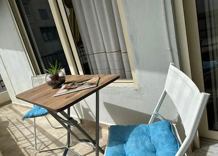 Kristi 2 Min To Sea Netflix & Espresso Station * Sarande