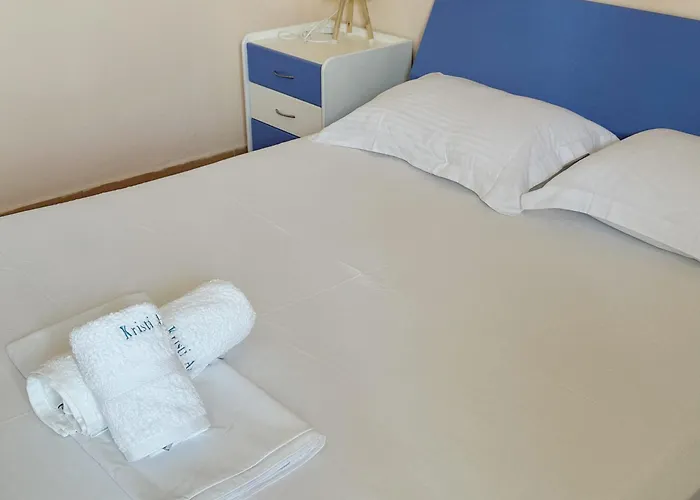 Kristi 2 Min To Sea Netflix & Espresso Station * סרנדה